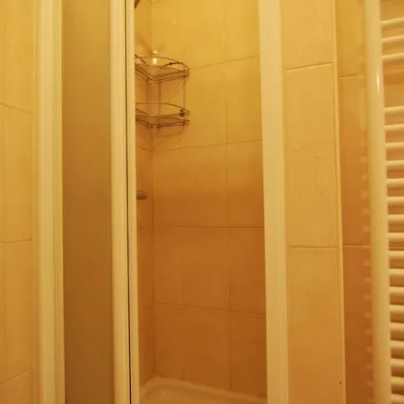 게스트하우스 Artpalathos Kaštela